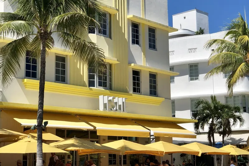 Collins Avenue, Miami